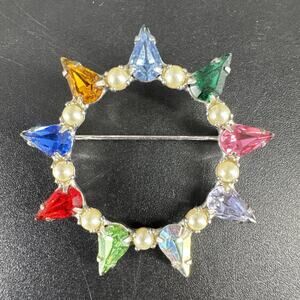 Vtg Multi-Colored Rhinestone Brooch B David Signed Faux Pearl Wreath Silver Tone